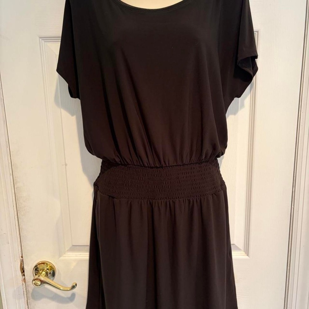 White House Black Market Black Smocked Waist Dress M Minimalist Quiet Luxury LBD